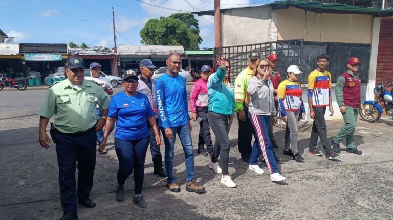 Idenna realiza abordaje en Mercado Municipal como parte del Plan Nacional de Vulnerabilidad