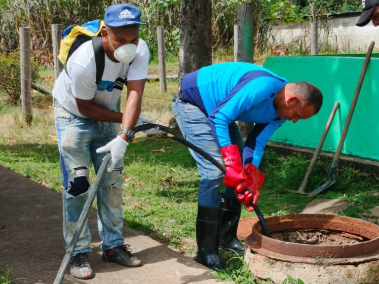 La Gobernación del estado mejora servicios de agua y saneamiento para 9 mil familias